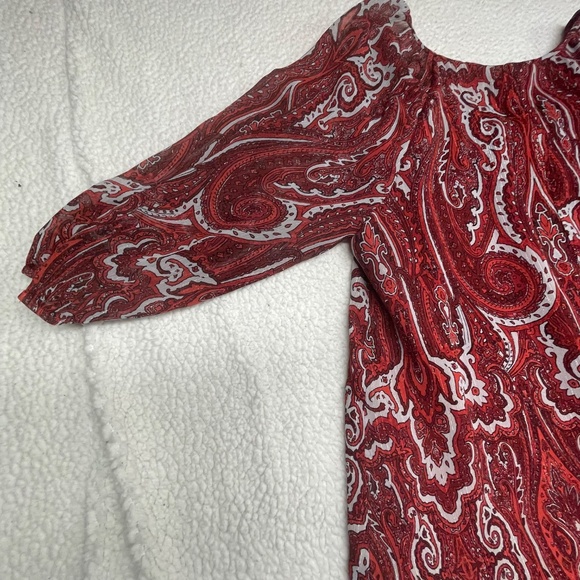 Women’s Cato 14/16W Red/White Shear Paisley Blouse - Picture 7 of 13